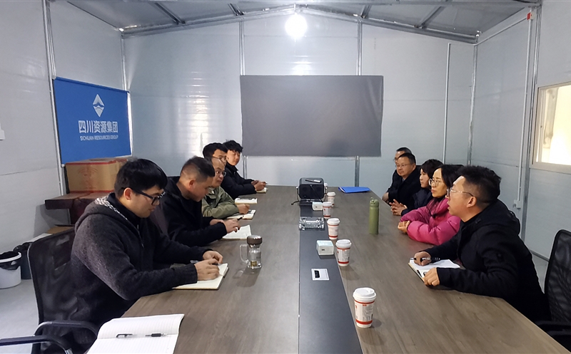 攀西公司向导赴布拖生产蹊径项目宣讲主要聚会精神 并开展检查慰问