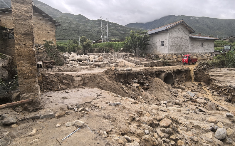 手艺赋能防地灾 精准避险保民生丨攀西公司 助力冕宁县乐成提防泥石流灾难