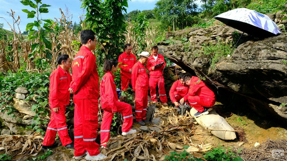 物探院深入项目开展清静质量检查暨“送清凉”运动