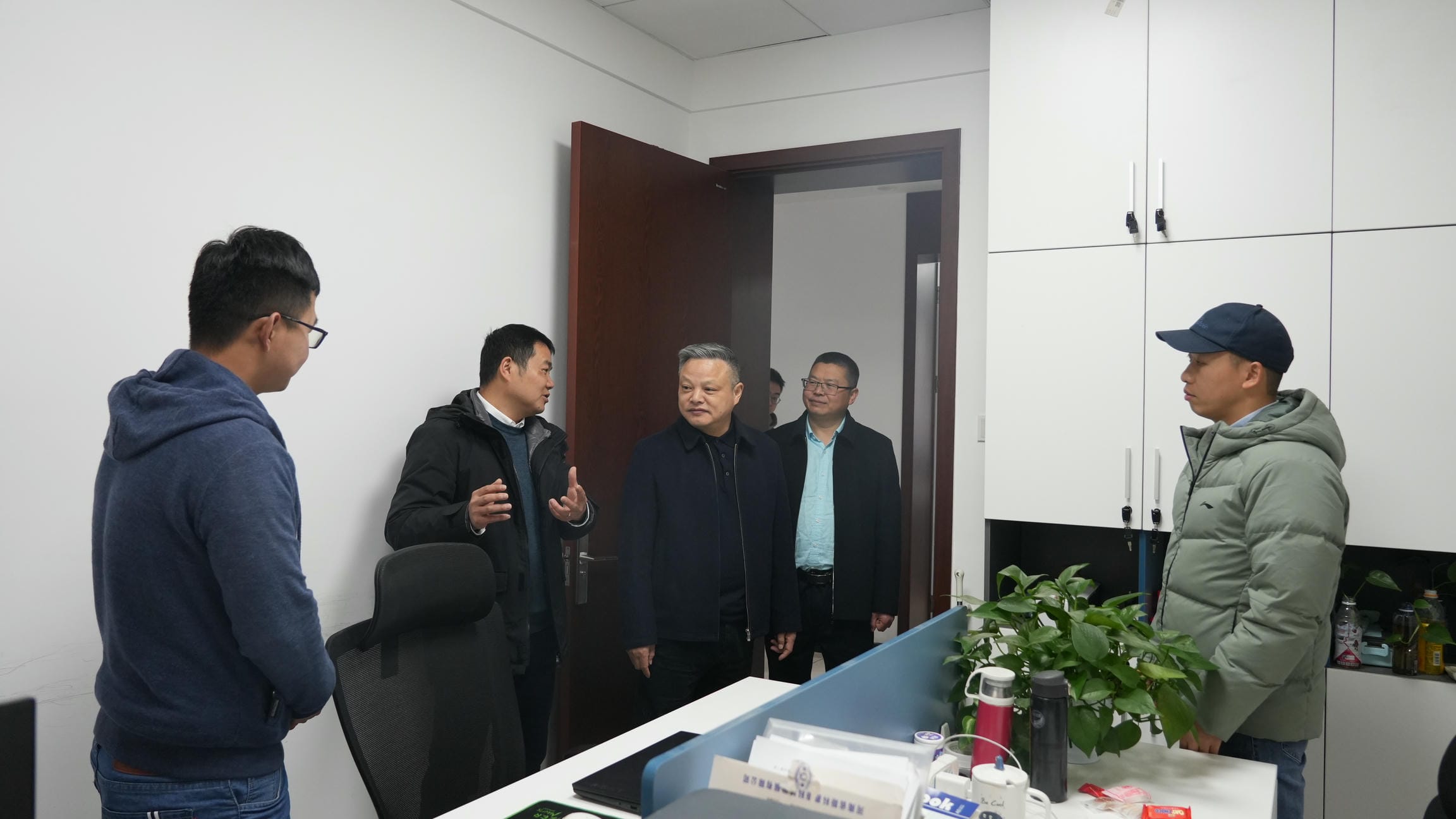 乘龙而上，，，，，蓄势启航——区调队（容大集团）开启龙年新征程