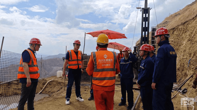 核西南院对盐边县红格南钒钛磁铁矿 （Ⅰ期）高边坡稳固性研究项目开展事情指导